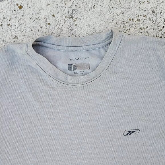 Reebok Men Tee Gray Polyester Sport Athletic T Shirt Size M - Picture 4 of 10